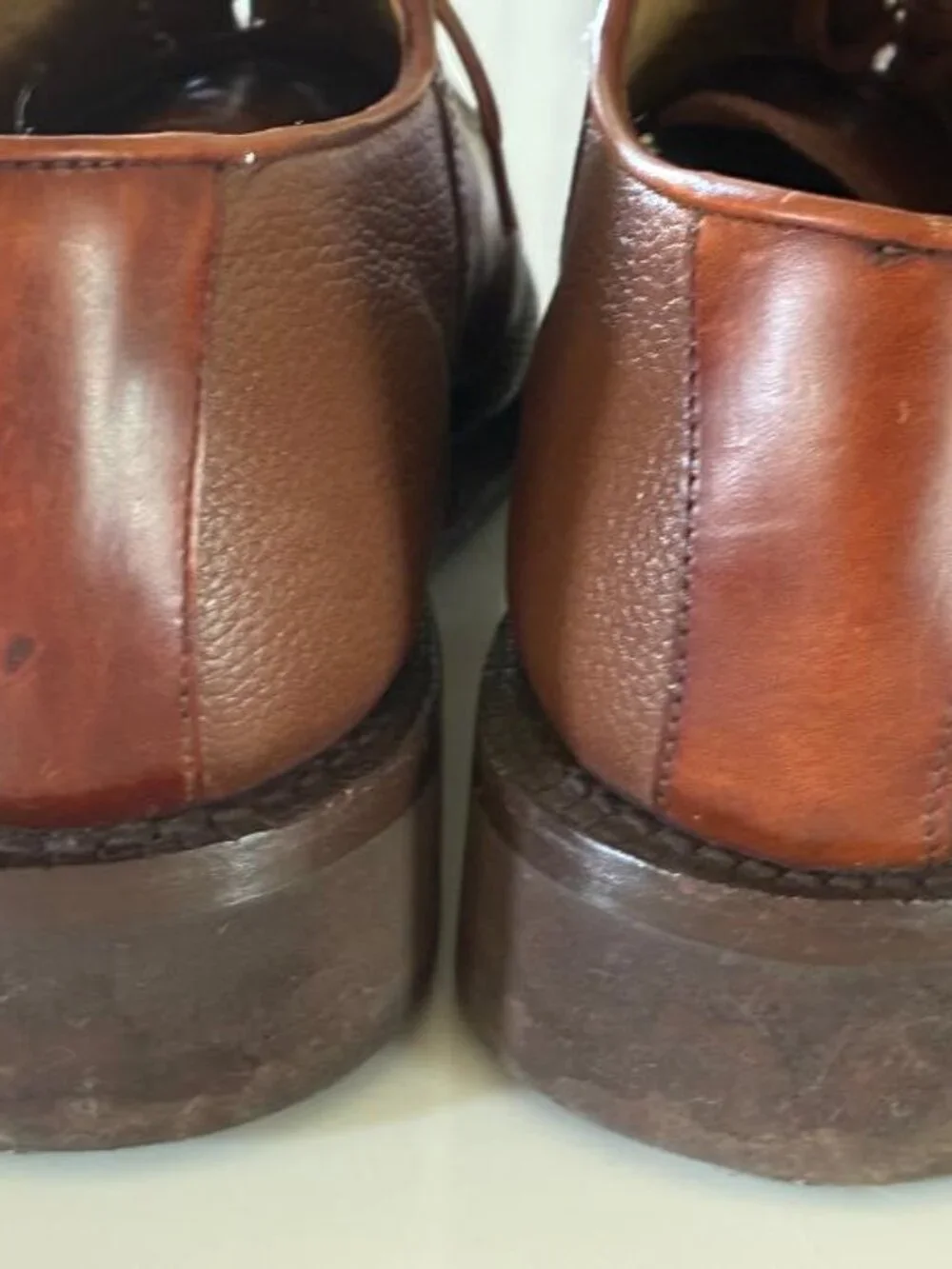 Hitchcock Classic Men's Brown Leather Saddle Shoe Lace Up Dress Shoes - 9 Wide